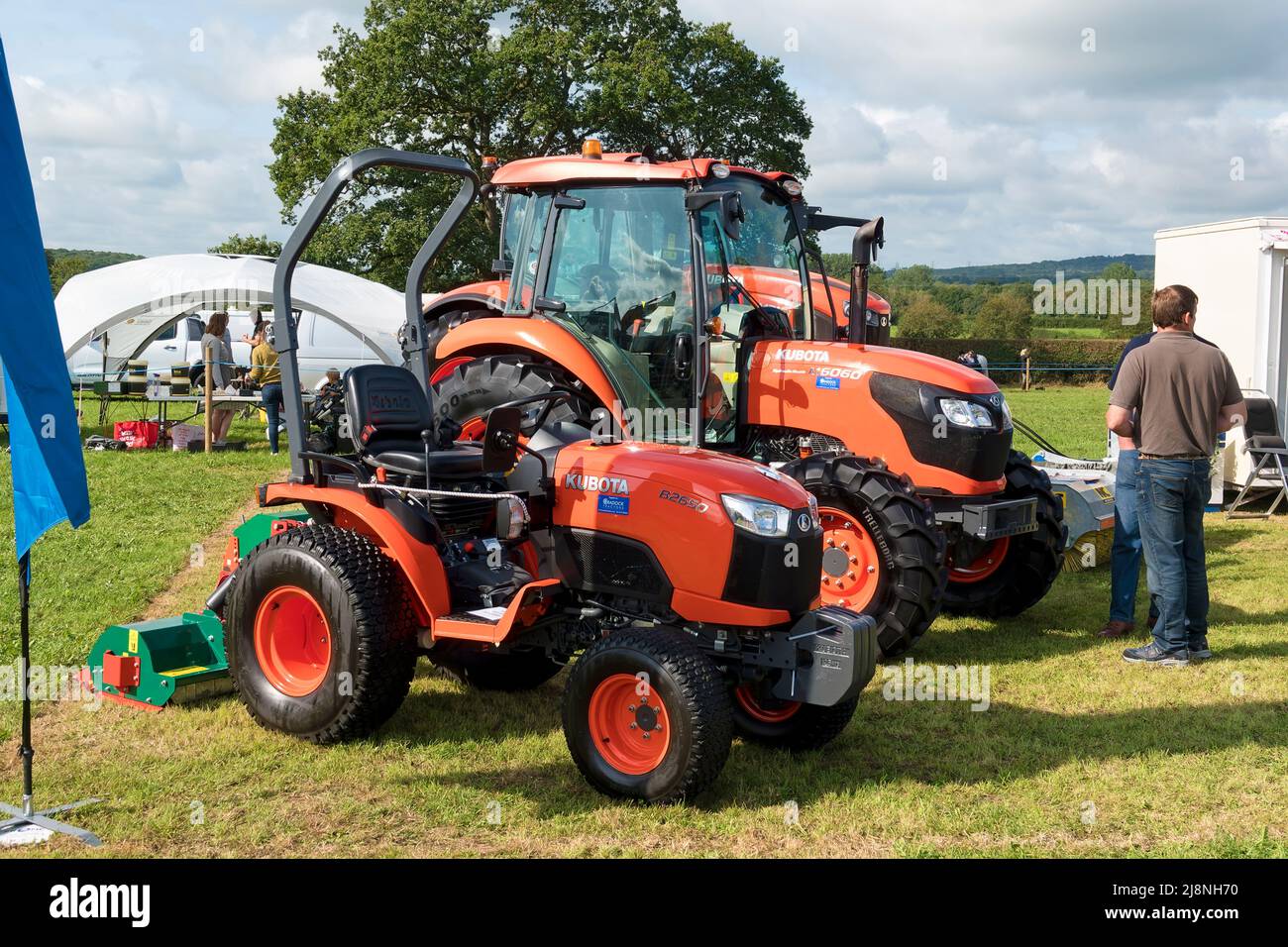 Frome, Somerset, Großbritannien - 11 2021. September: KUBOTA-Traktoren werden auf der Frome Agricultural and Cheese Show auf dem West Woodlands Showground 2021 ausgestellt Stockfoto