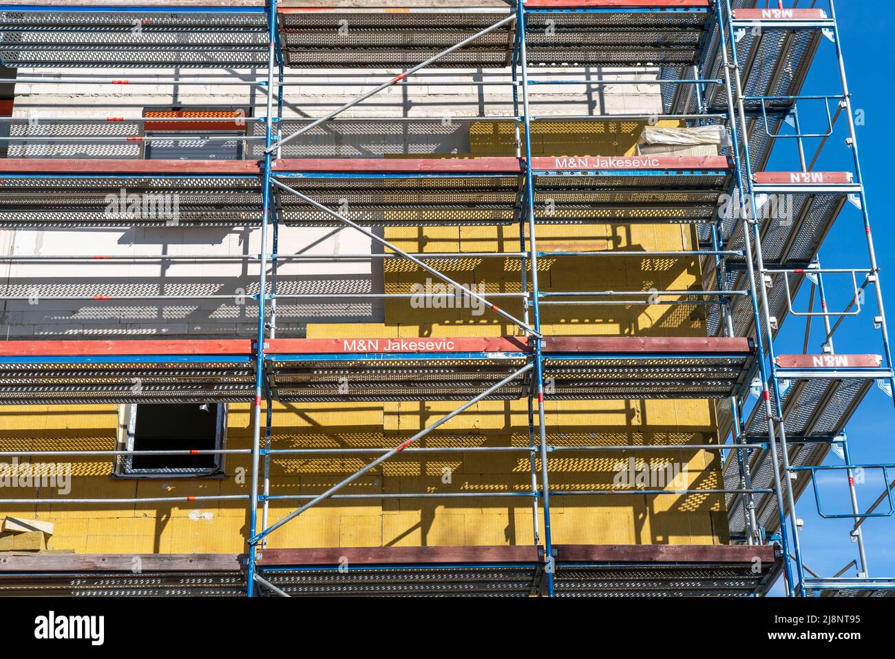 Wohnbau, Neubau einer Wohnanlage, Rohbau, teilweise bereits mit Wärmedämmung versehen, NRW, Deutschland, Stockfoto