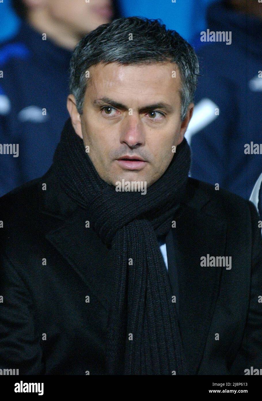 PORTSMOUTH V CHELSEA CHELSEA, MANAGER JOSE MOURINHOUT, PIC MIKE WALKER, 2005 Stockfoto