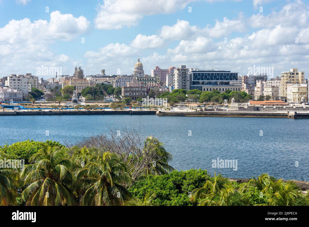 Altes Havanna von Fortaleza de San Carlos de la Cabaña (Fort von Saint Charles), Alt-Havanna, Havanna, La Habana, Republik Kuba Stockfoto
