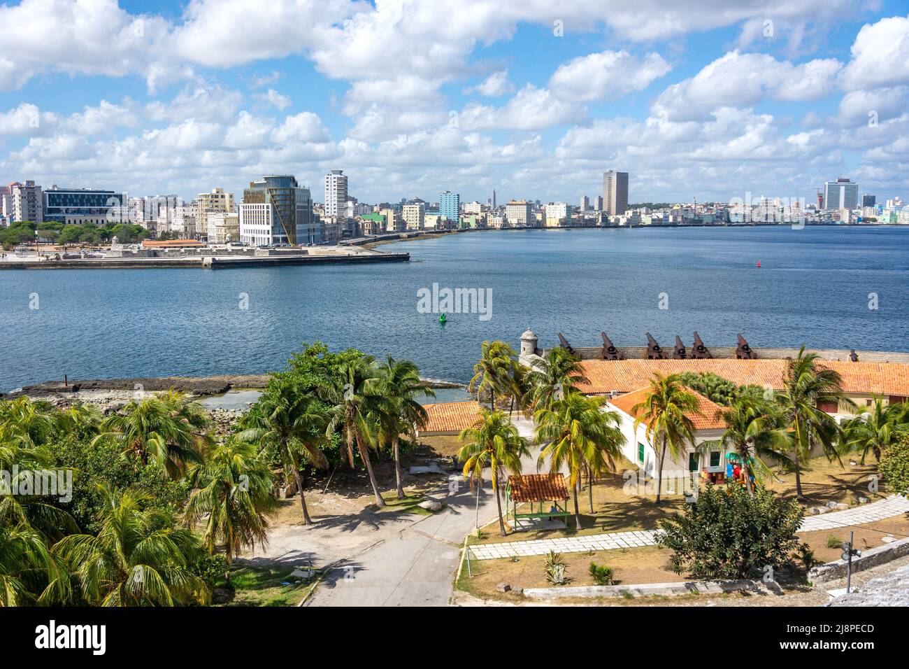 Altes Havanna von Fortaleza de San Carlos de la Cabaña (Fort von Saint Charles), Alt-Havanna, Havanna, La Habana, Republik Kuba Stockfoto