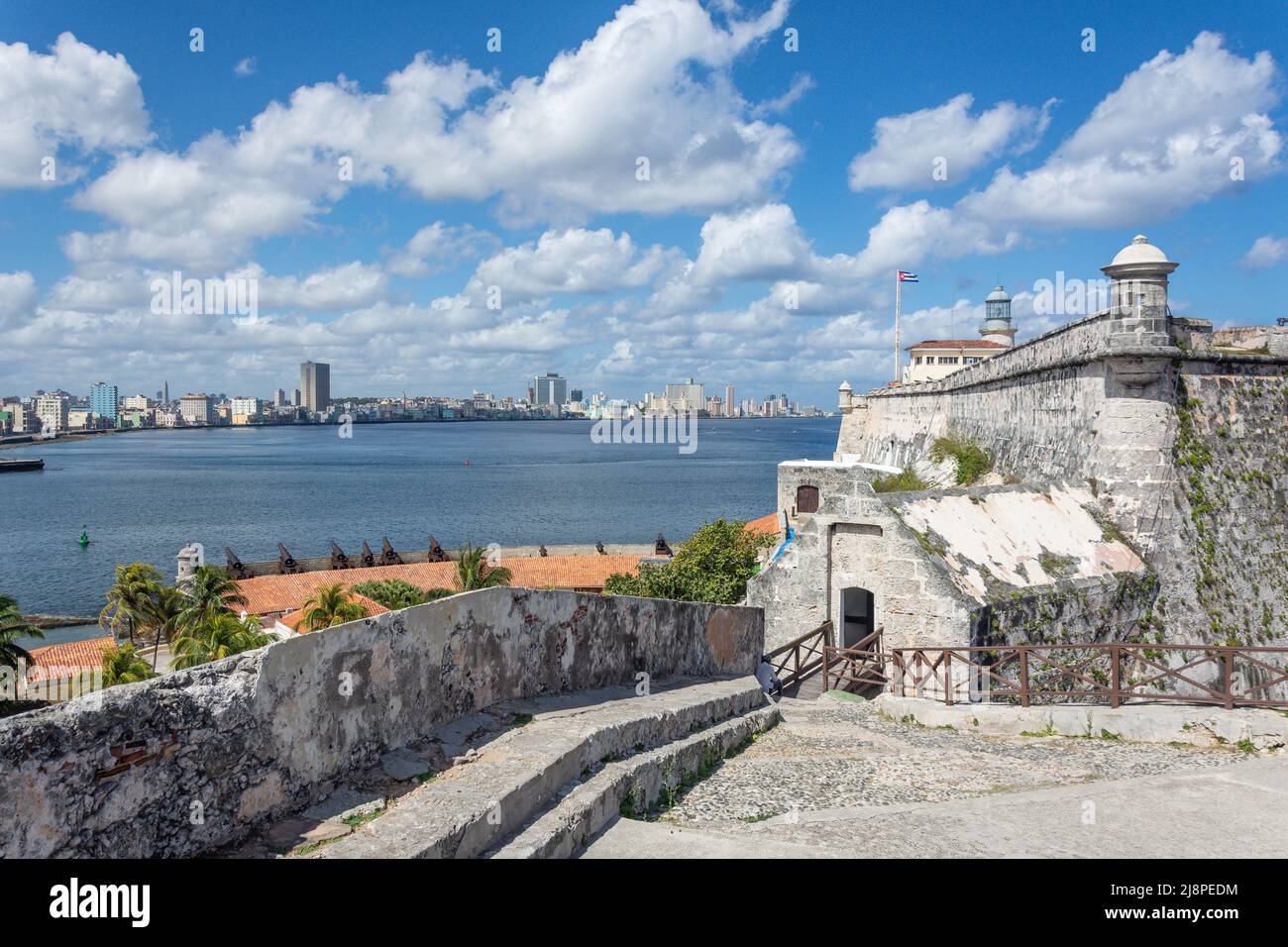 Altes Havanna von Fortaleza de San Carlos de la Cabaña (Fort von Saint Charles), Alt-Havanna, Havanna, La Habana, Republik Kuba Stockfoto