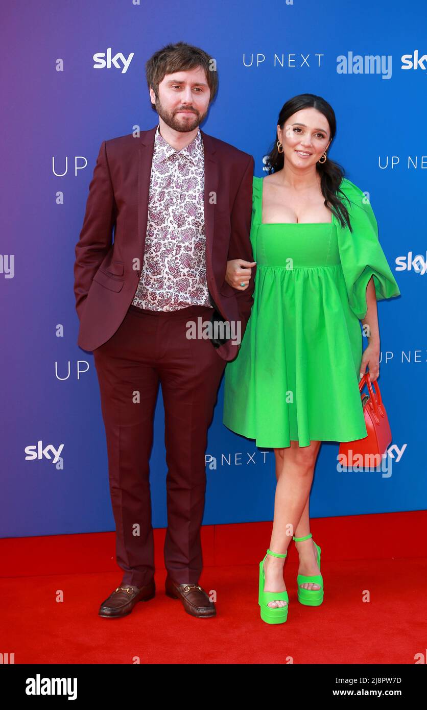 James Buckley und Clair Meek nehmen am 17. Mai 2022 an der Sky-Veranstaltung „Up Next“ im Theatre Royal in London, England, Teil. Stockfoto