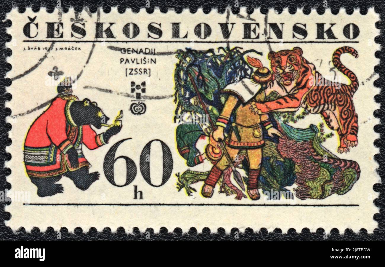 Eine in DER TSCHECHOSLOWAKEI gedruckte Briefmarke zeigt Illustration des Künstlers Gennady Pavlyshyn 'Amur Tales', aus der Serie, 1977 Stockfoto