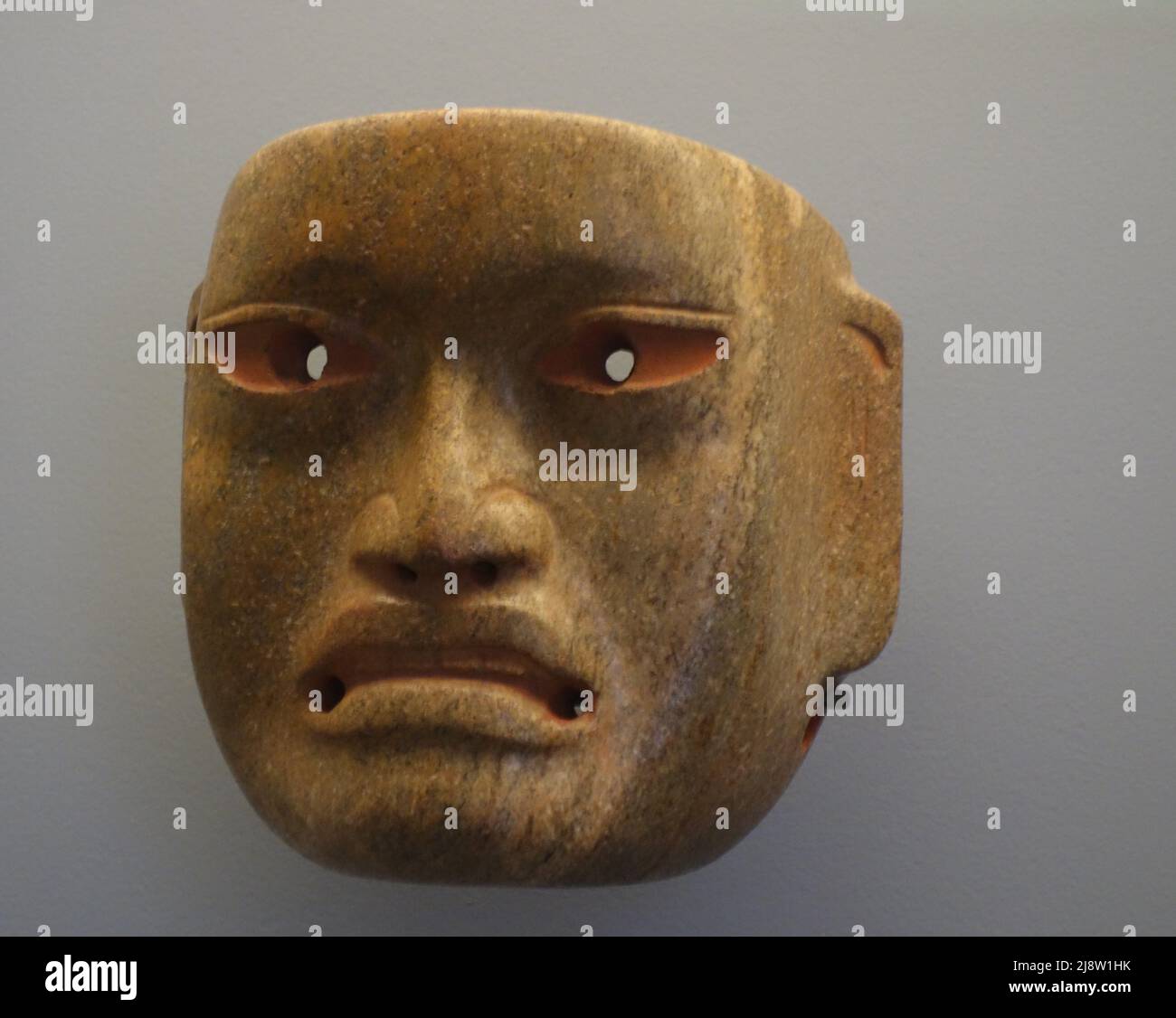 Prekolumbianische Masken der Olmeka-Kultur. Amparo Museum Stockfoto