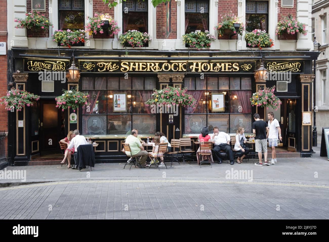 Pub außen, London, England Stockfoto