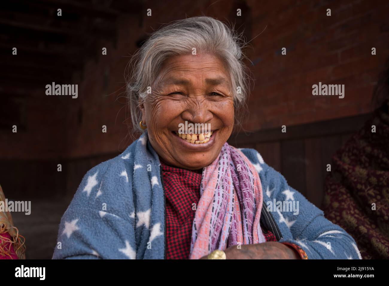 Kathmandu, Nepal – April 20,2019: Porträt älterer Nepalesen auf dem Patan Durbar Square. Stockfoto