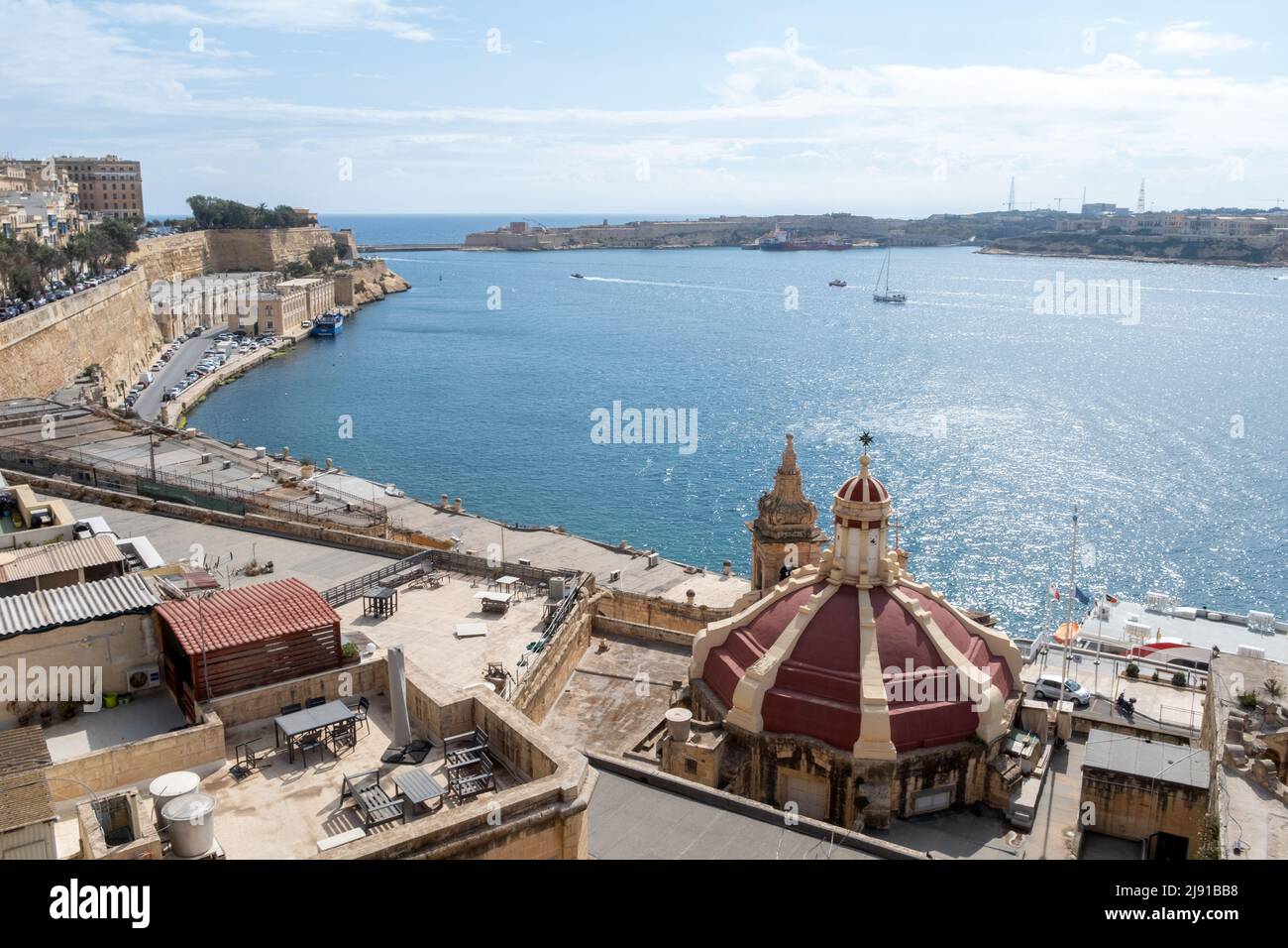 Blick auf den Grand Harbour von den Upper Barrakka Gardens, Valletta, Malta Stockfoto
