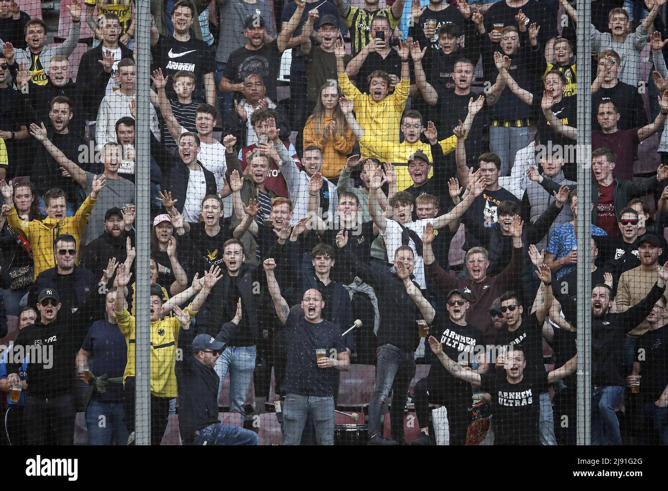 UTRECHT - Vitesse unterstützt beim niederländischen Spiel Eredivisie zwischen FC Utrecht und Vitesse am 19. Mai 2022 im Stadion Galgenwaard in Utrecht, Niederlande. ANP BART STOUTJEDIJK Stockfoto