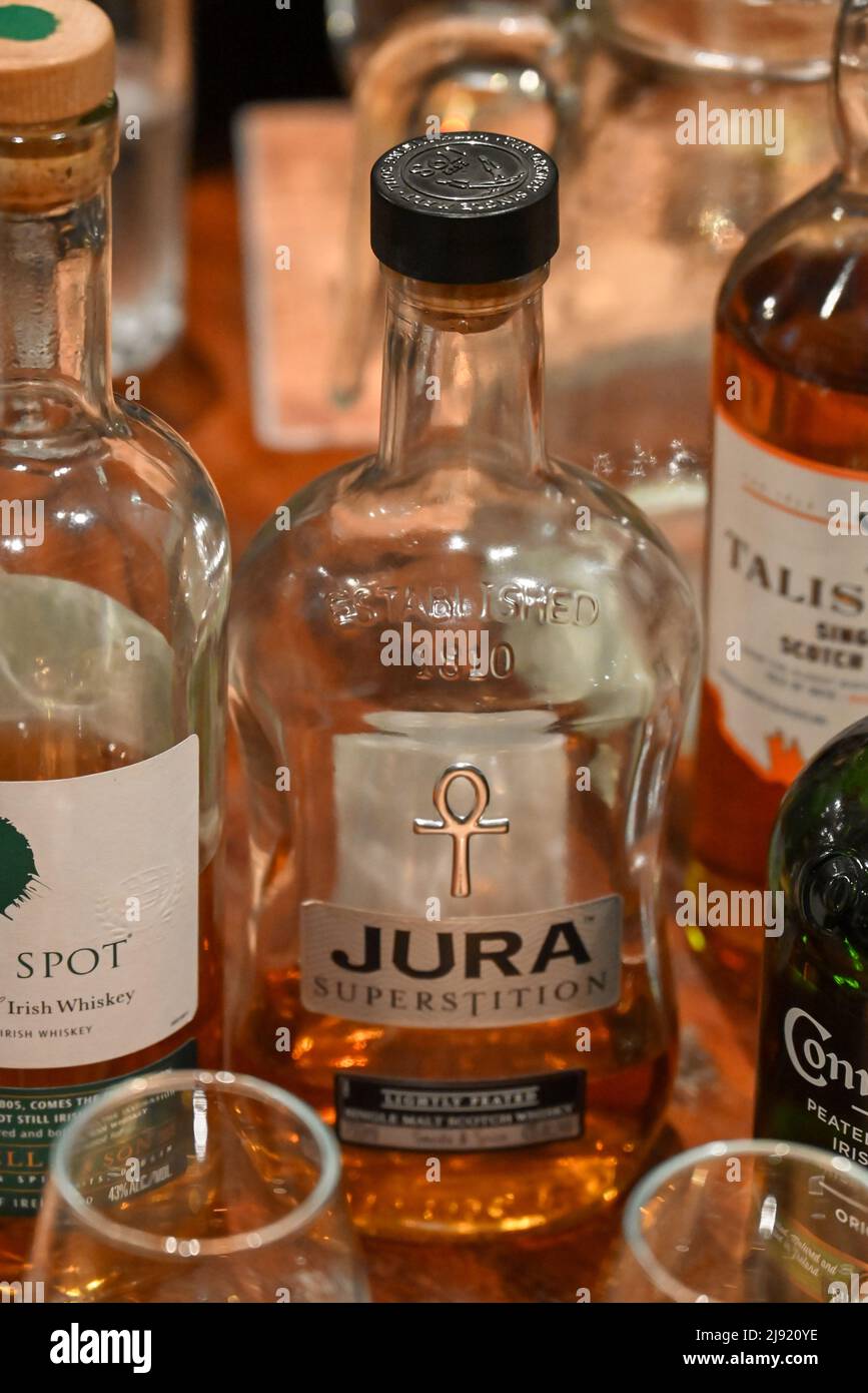 Whiskey Verkostung Stockfoto