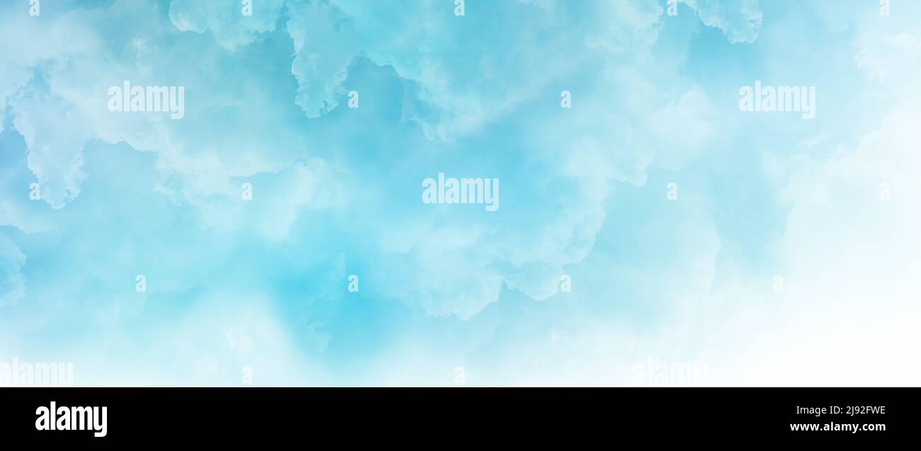 Hellblaue Wolken Aquarell Hintergrund Stockfoto