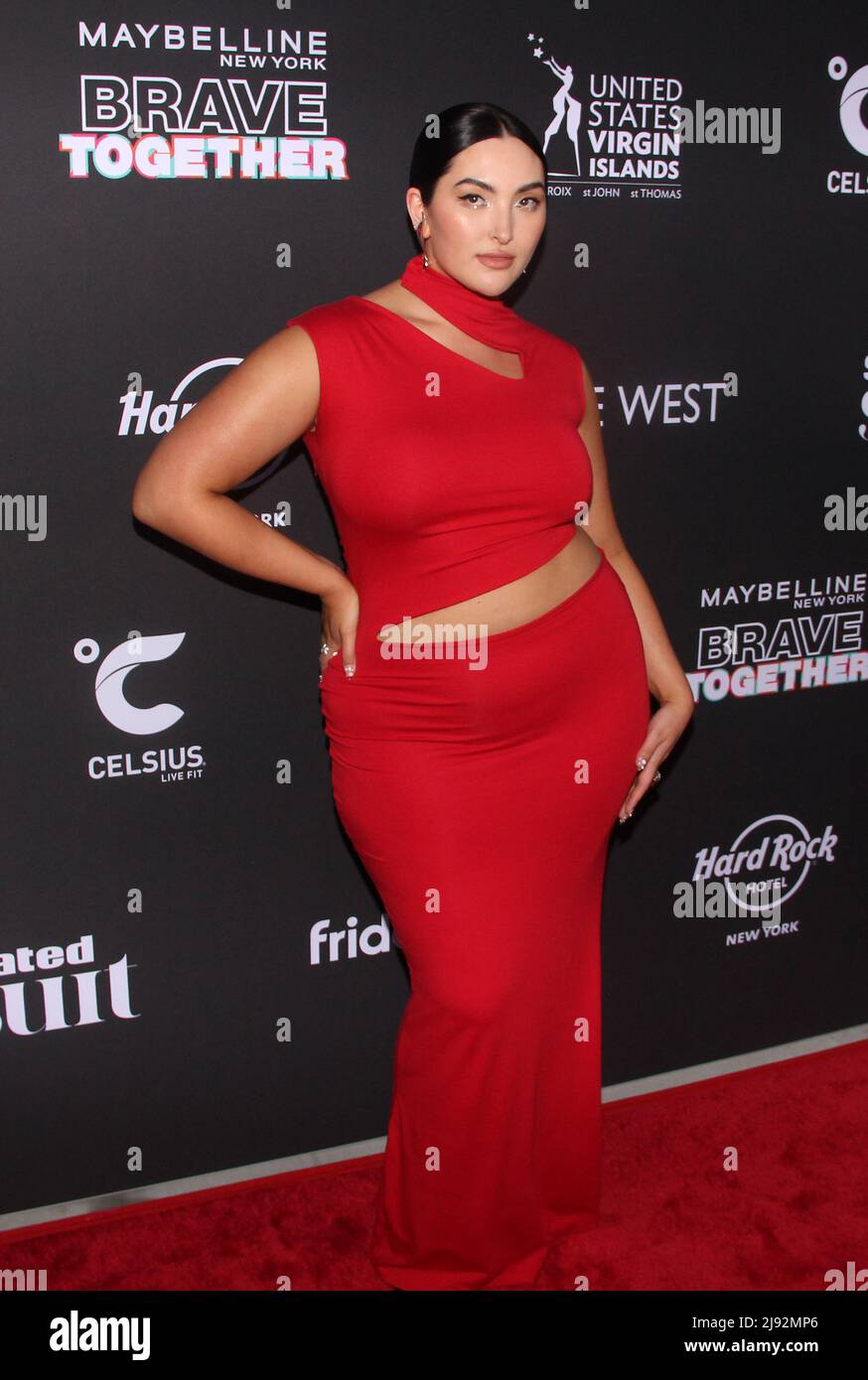 New York, NY, USA. 19.. Mai 2022. Yumi Nu bei der Sports Illustrated