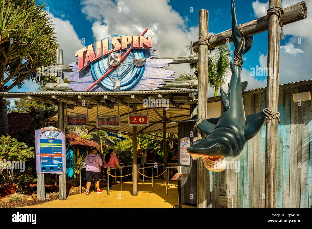 Gold Coast, Queensland, Australien - spannende Achterbahn-Fahrt im Freizeitpark Dreamworld Stockfoto