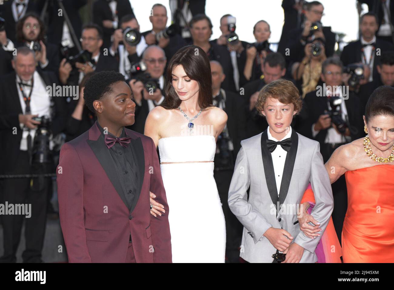Anne Hathaway und Julia Roberts nehmen 75. an den Filmfestspielen von
