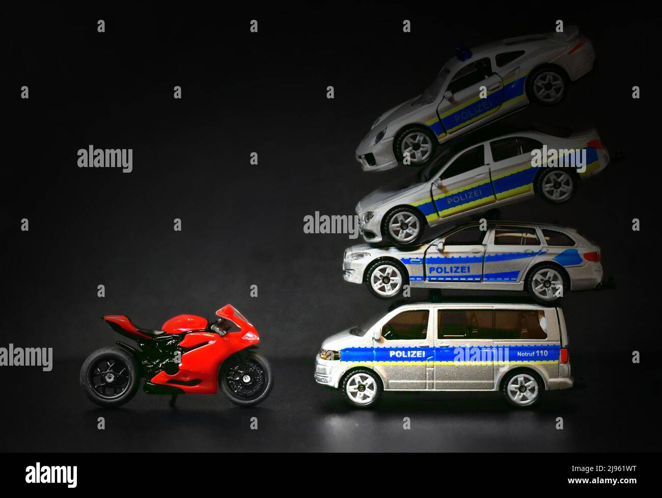 Altes polizeiauto -Fotos und -Bildmaterial in hoher Auflösung – Alamy