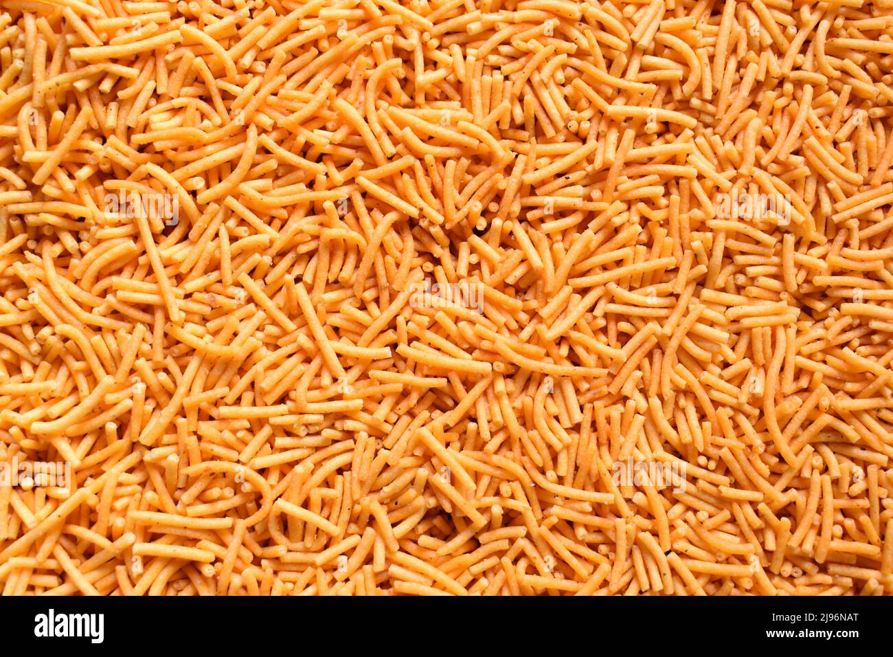 SEV knusprige indische Snacks aus Kichererbsenmehl Stockfoto