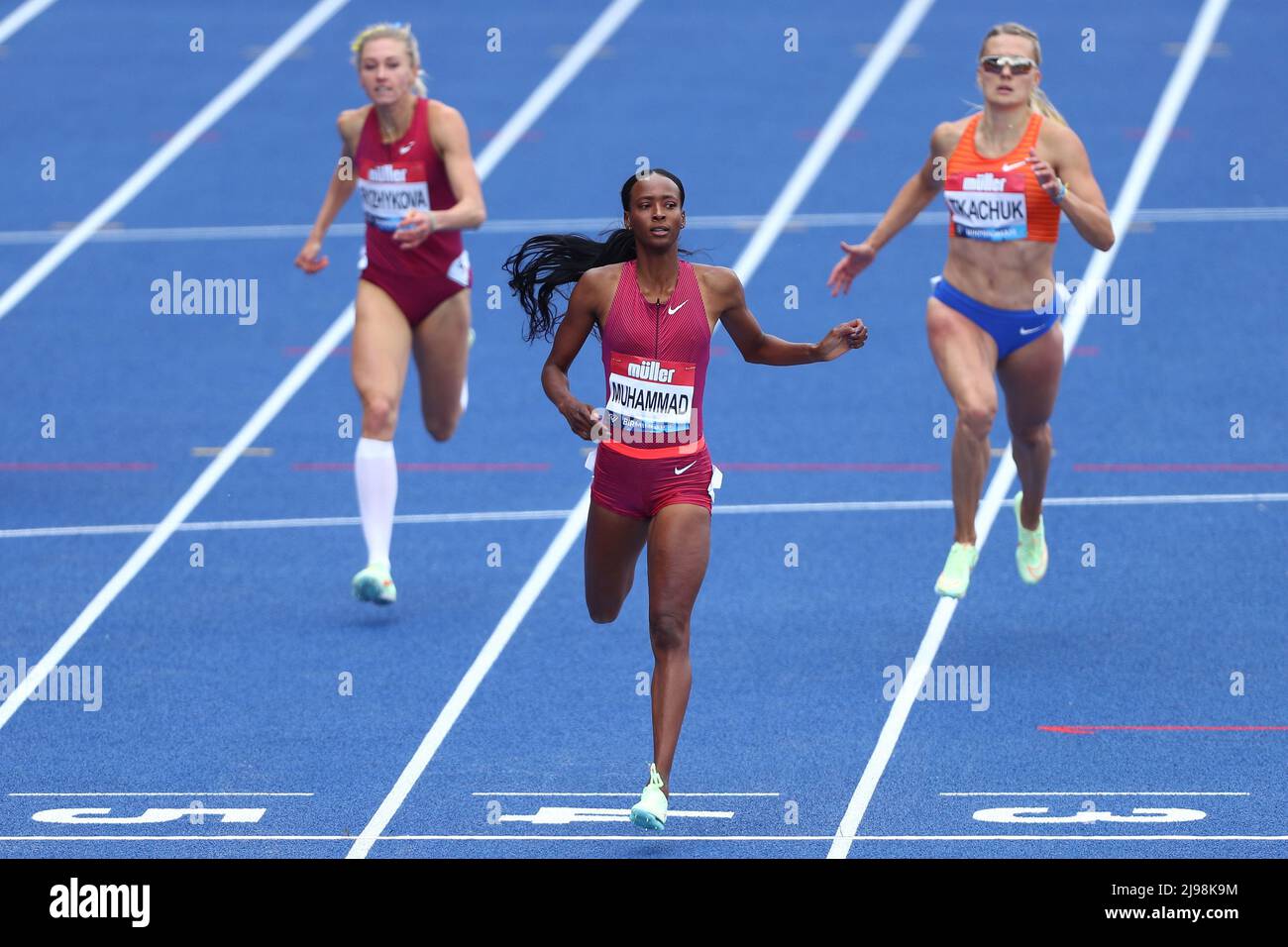 Die US-Amerikanerin Dalilah Muhammad gewinnt die 400m Hurdles Women während der Muller Birmingham Diamond League im Alexandra Stadium in Birmingham. 21. Mai 2022 Stockfoto