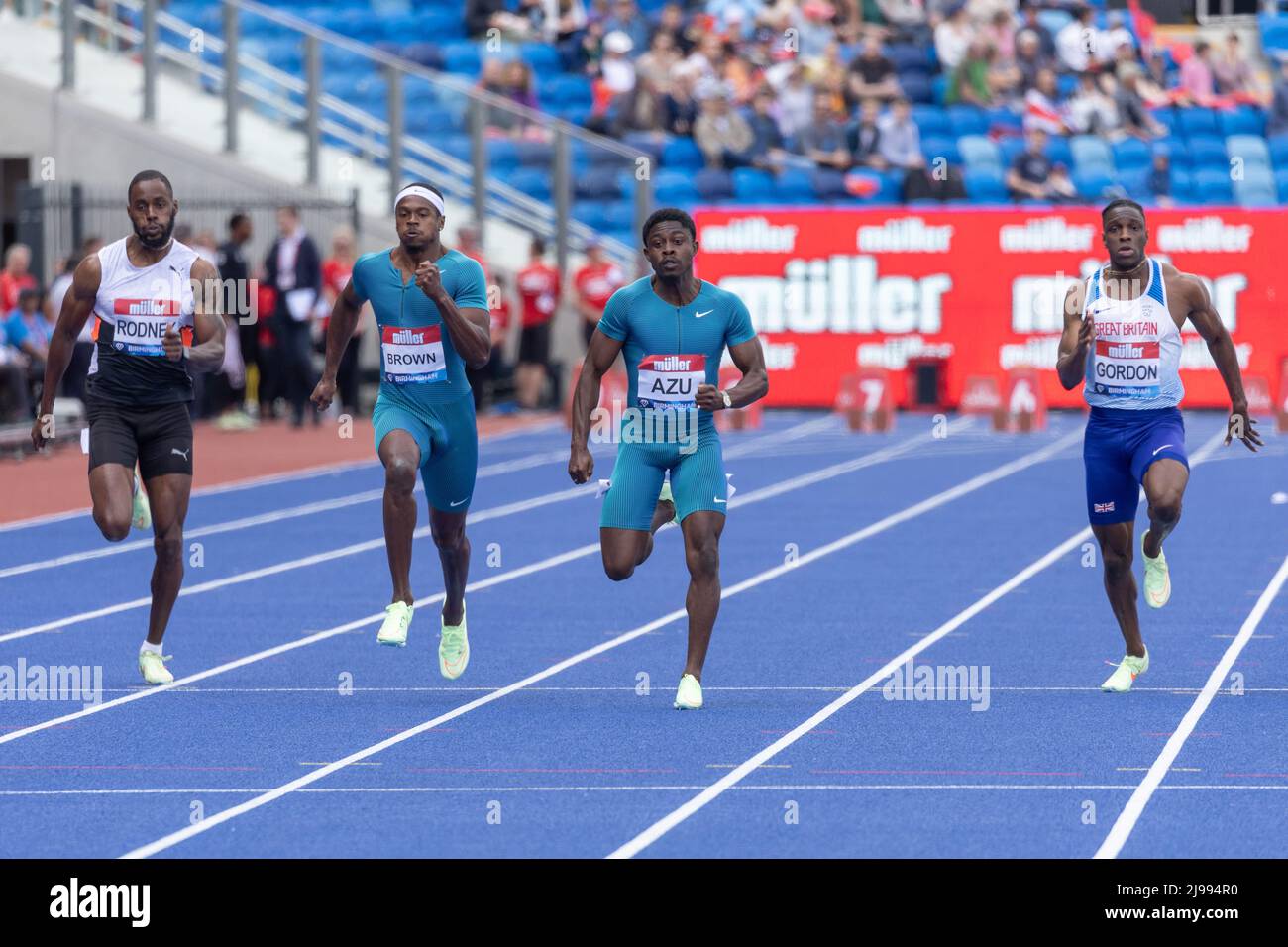 Birmingham, England. 21.. Mai 2022. Jeremiah Azu (GBR) während der Herren 100m der Müller Diamond League Leichtathletik-Veranstaltung im Alexander Stadium in Birmingham, England. Die Diamond League ist eine jährliche Serie von Elite-Leichtathletik-Wettbewerben, die vierzehn der besten eingeladenen Leichtathletik-Treffen umfasst. Kredit: Sporting Pics / Alamy Live Nachrichten Stockfoto