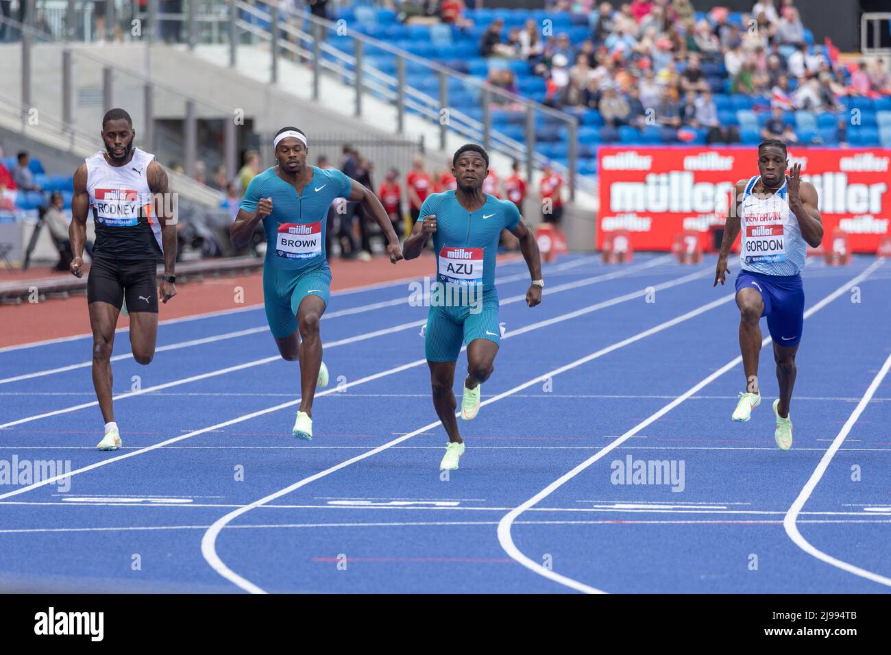 Birmingham, England. 21.. Mai 2022. Jeremiah Azu (GBR) während der Herren 100m der Müller Diamond League Leichtathletik-Veranstaltung im Alexander Stadium in Birmingham, England. Die Diamond League ist eine jährliche Serie von Elite-Leichtathletik-Wettbewerben, die vierzehn der besten eingeladenen Leichtathletik-Treffen umfasst. Kredit: Sporting Pics / Alamy Live Nachrichten Stockfoto