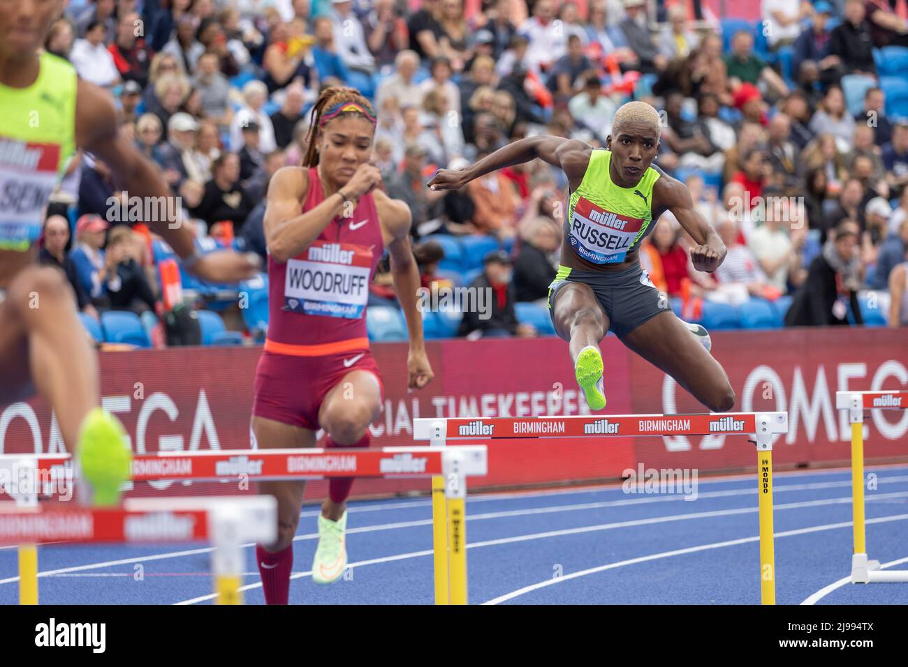 Birmingham, England. 21.. Mai 2022. Janieve Russell (JAM) während der Women’s 400m Hürden der Müller Diamond League im Alexander Stadium in Birmingham, England. Die Diamond League ist eine jährliche Serie von Elite-Leichtathletik-Wettbewerben, die vierzehn der besten eingeladenen Leichtathletik-Treffen umfasst. Kredit: Sporting Pics / Alamy Live Nachrichten Stockfoto