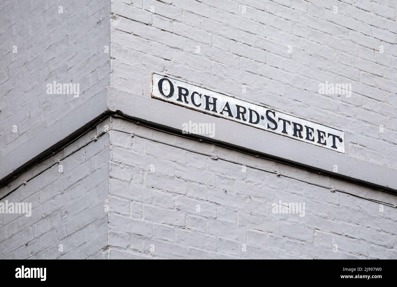 Straßenschild zur Orchard Street in Cambridge, Cambridgeshire, Großbritannien Stockfoto