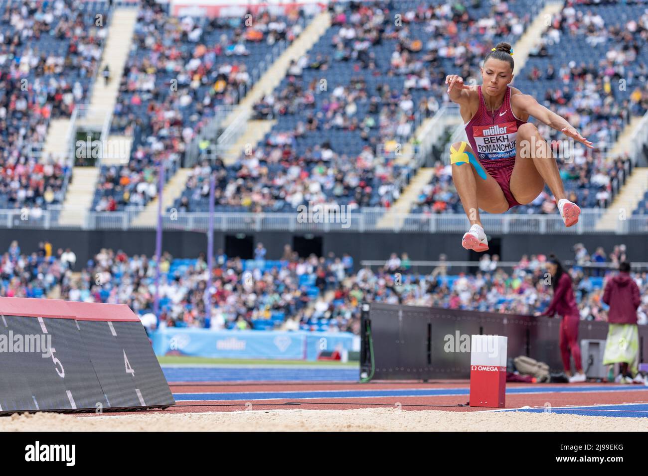 Birmingham, England. 21.. Mai 2022. Maryna EKH-Romanchuk (UKR) beim Frauen-Weitsprung während der Leichtathletik-Veranstaltung der Müller Diamond League im Alexander Stadium in Birmingham, England. Kredit: Sporting Pics / Alamy Live Nachrichten Stockfoto