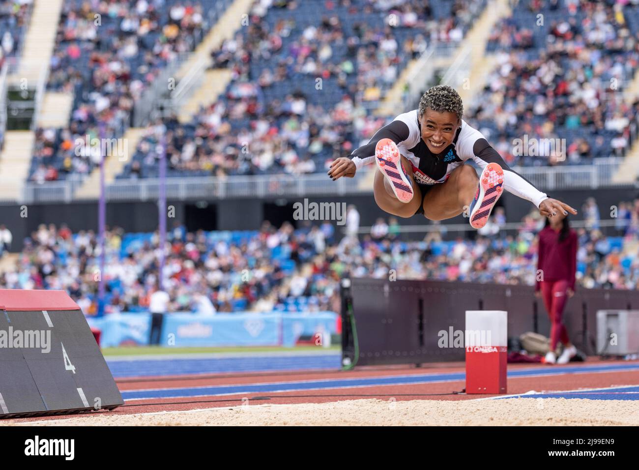 Birmingham, England. 21.. Mai 2022. Jasmin Sawyers (GBR) beim Women’s Long Jump während der Müller Diamond League Leichtathletik-Veranstaltung im Alexander Stadium in Birmingham, England. Kredit: Sporting Pics / Alamy Live Nachrichten Stockfoto