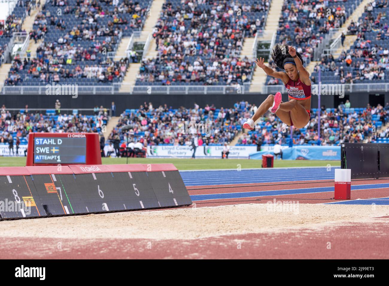 Birmingham, England. 21.. Mai 2022. Katarina Johnson-Thompson (GBR) beim Frauen-Weitsprung während der Müller Diamond League Leichtathletik-Veranstaltung im Alexander Stadium in Birmingham, England. Kredit: Sporting Pics / Alamy Live Nachrichten Stockfoto
