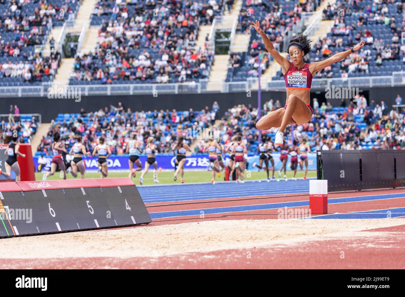 Birmingham, England. 21.. Mai 2022. Katarina Johnson-Thompson (GBR) beim Frauen-Weitsprung während der Müller Diamond League Leichtathletik-Veranstaltung im Alexander Stadium in Birmingham, England. Kredit: Sporting Pics / Alamy Live Nachrichten Stockfoto