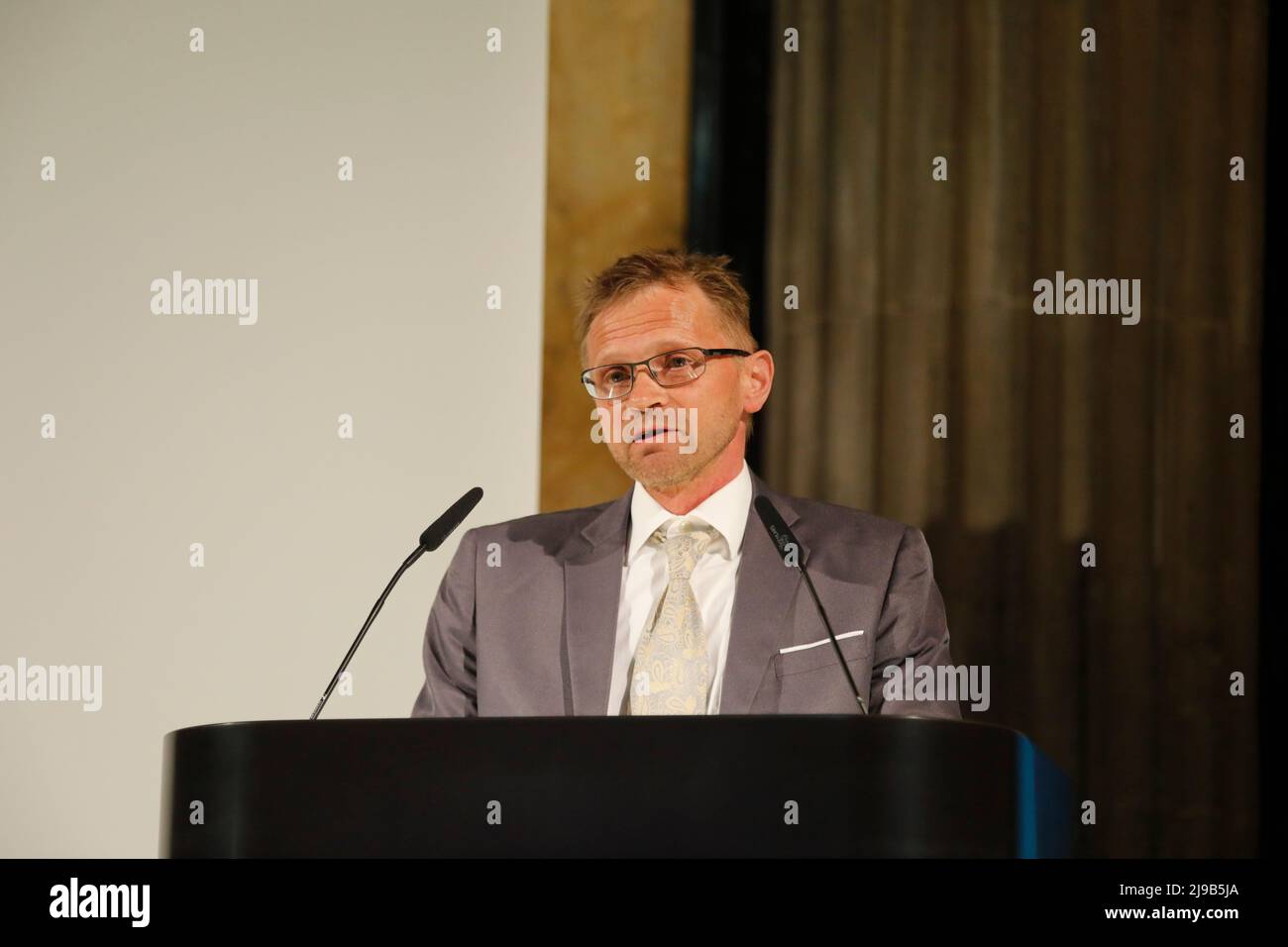 Siegfried Hoche bei der Dialogveranstaltung Unsere Geschichte erzählen