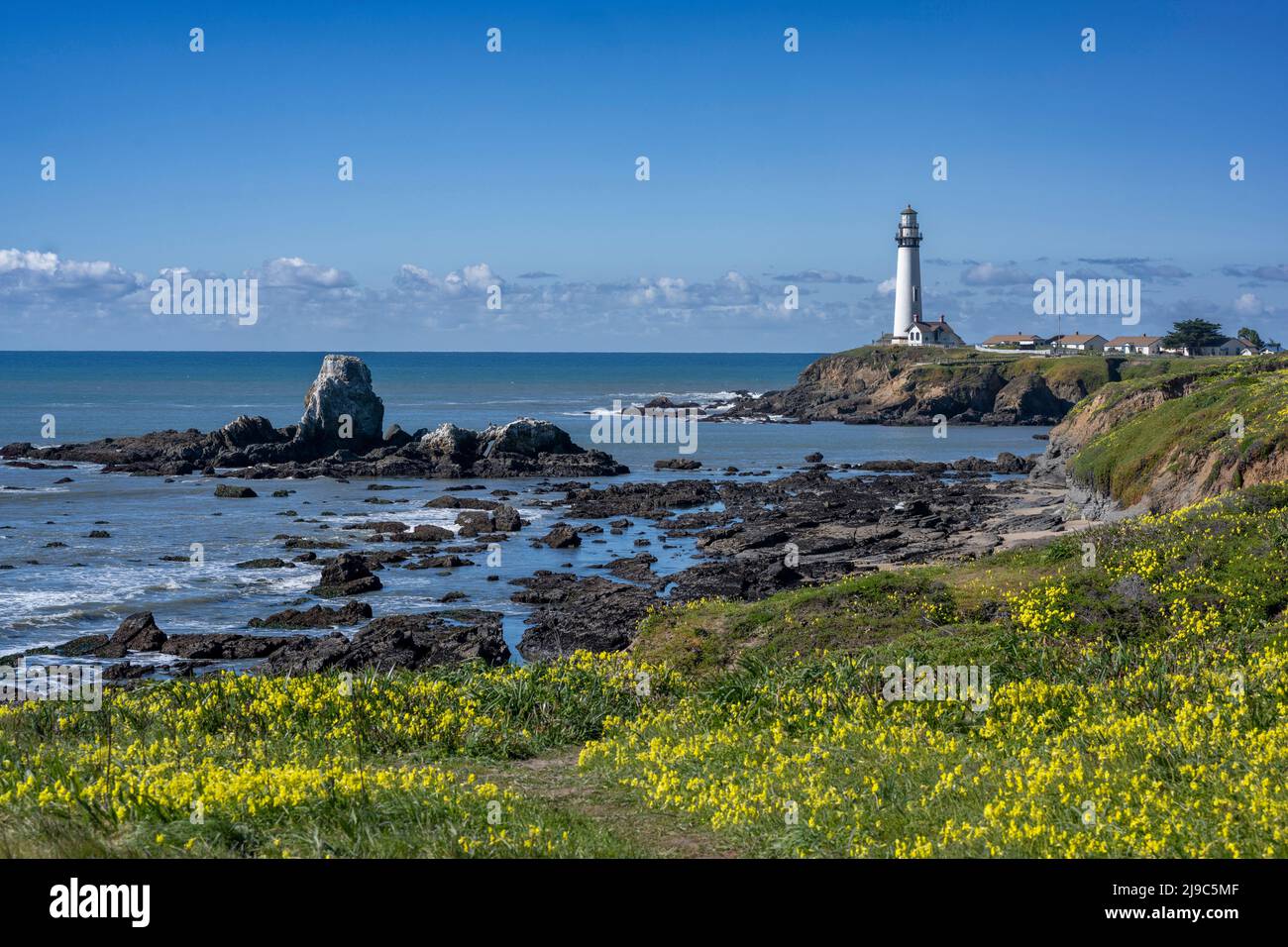 Pigeon Point Lighthouse an der Pazifikküste von Kalifornien. Stockfoto