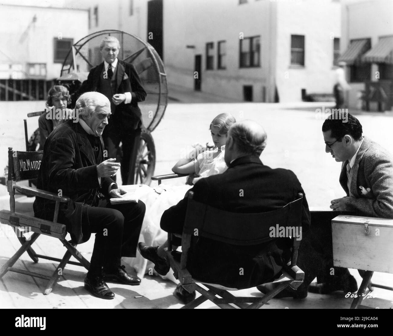 CYRIL MAUDE FRANCES DADE und HALLIWELL HOBBES mit Co-Regisseur GEORGE CUKOR am Set offen während der Dreharbeiten zu den MÜRRISCHEN 1930 Regisseuren GEORGE CUKOR und CYRIL GARDNER spielen Horance Hodges und Thomas Wigney Percival Paramount Picturn Stockfoto