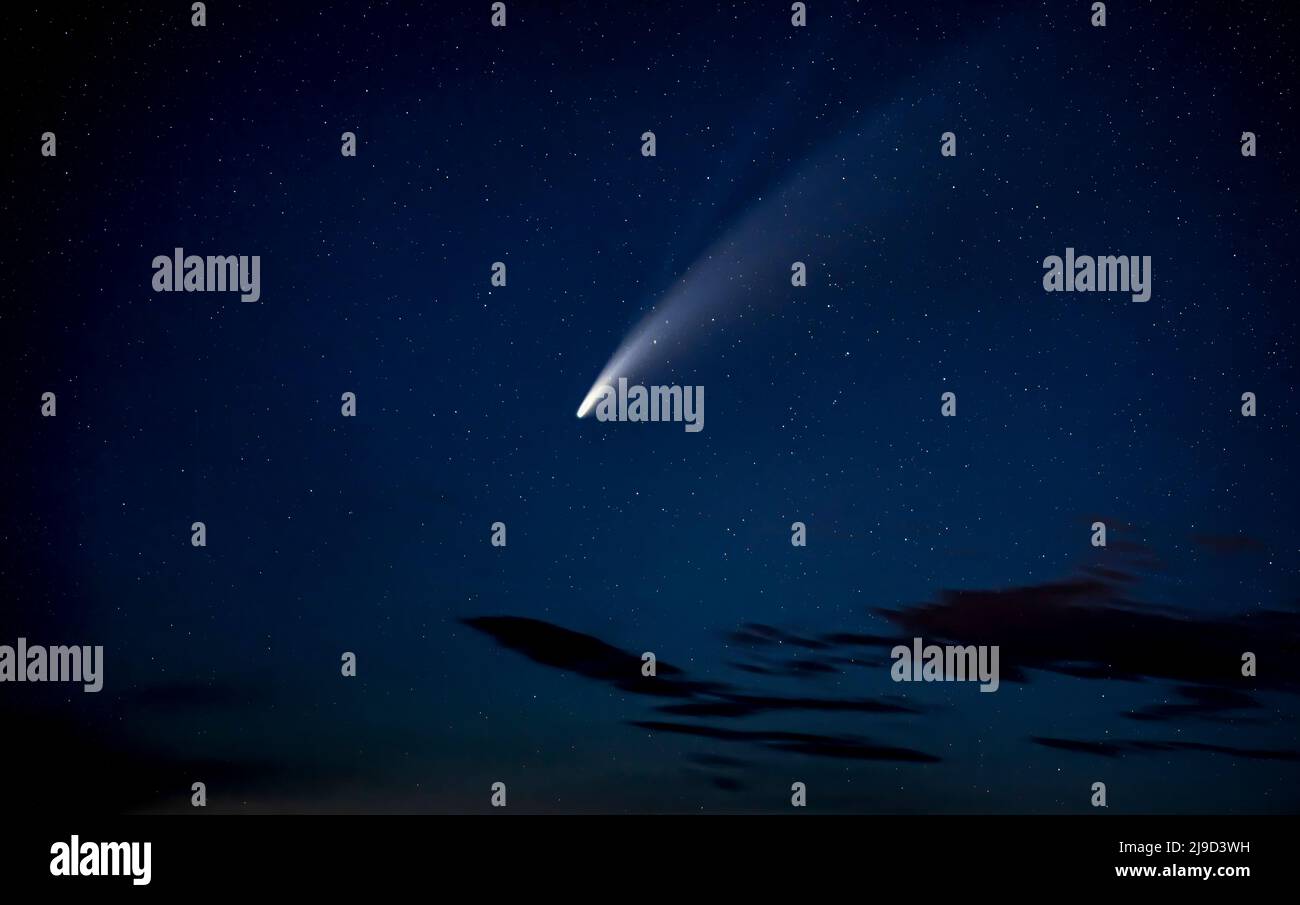 Comet Neowise C2020 F3 (NEOWISE) übernimmt Ottawa, Kanada, 14. Juli 2020 Stockfoto