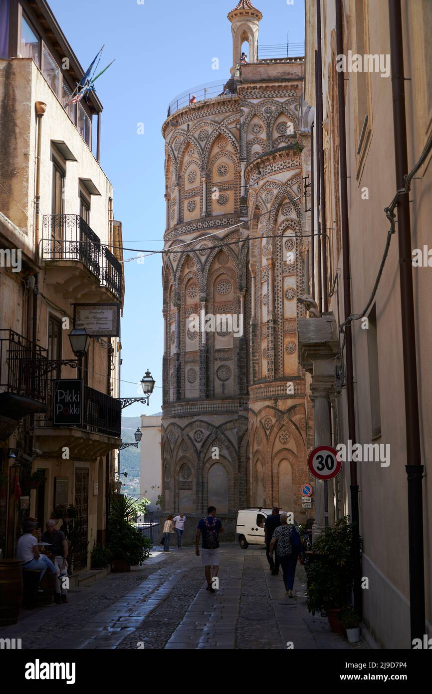 Tele-Bilder, die den schmalen Blick auf den Stadtteil Kelso in Palermo aufnehmen, farbenfroh und charmant Stockfoto