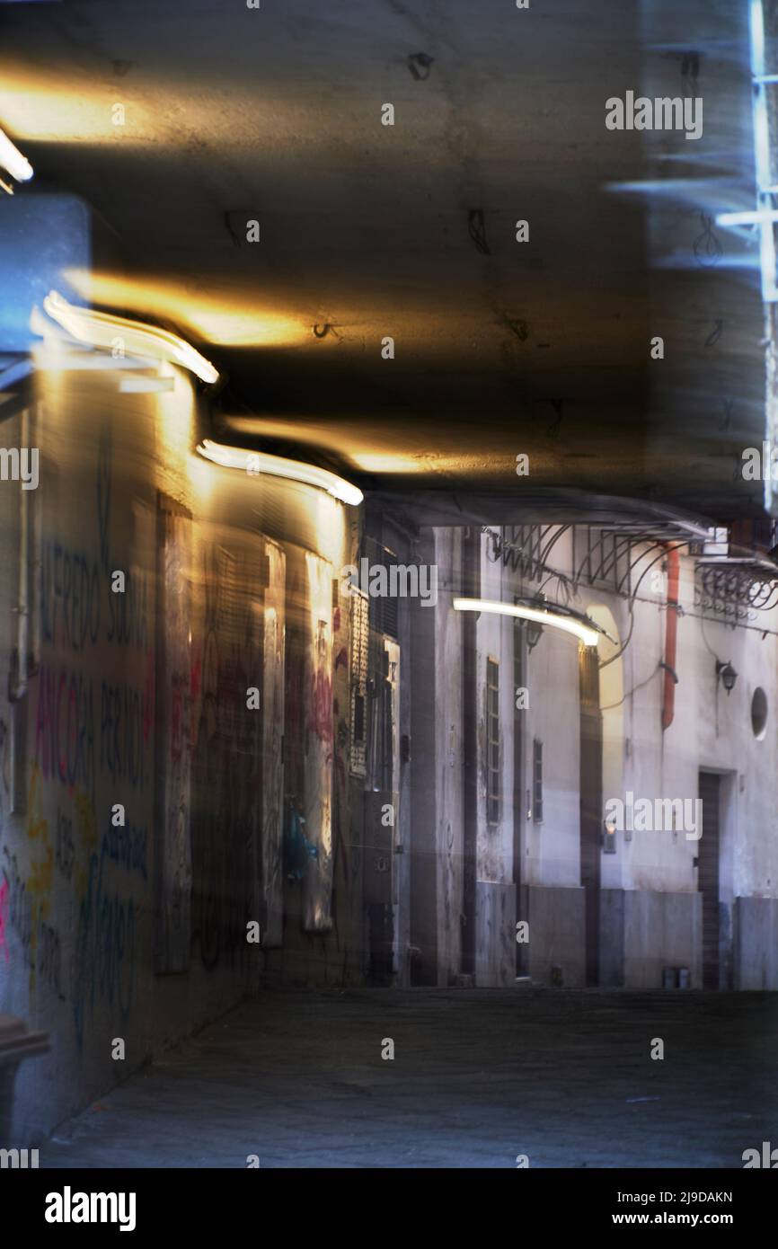 Tele-Bilder, die den schmalen Blick auf den Stadtteil Kelso in Palermo aufnehmen, farbenfroh und charmant Stockfoto