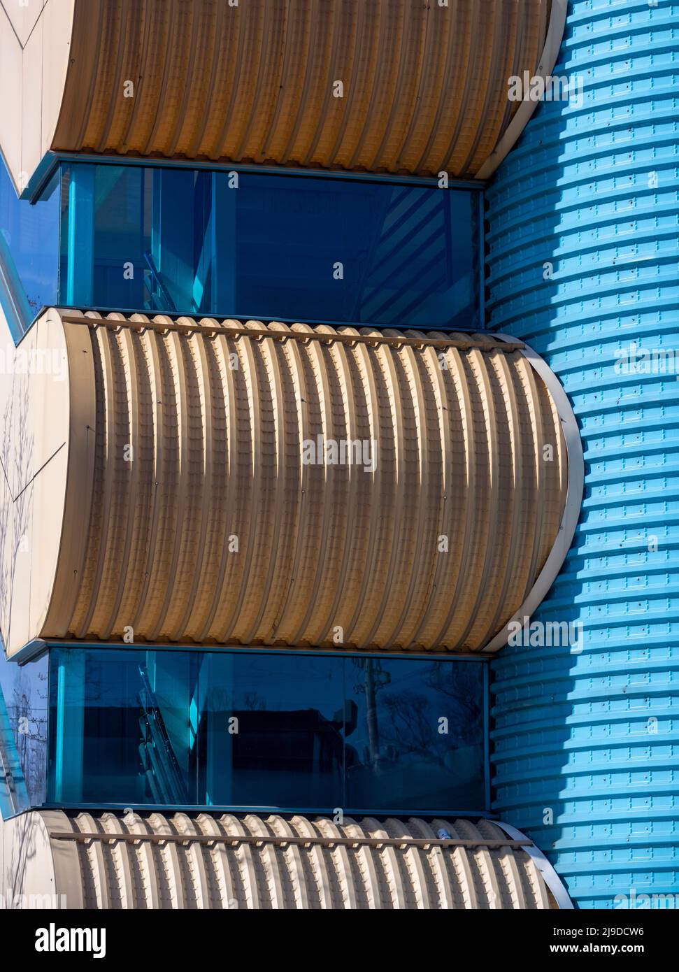 Detail der Division Street Garage, von Einheimischen als „Habitrail“ oder „Hamster Cage“ bekannt, Parkplatz in der Innenstadt von East Lansing, Michigan, USA Stockfoto