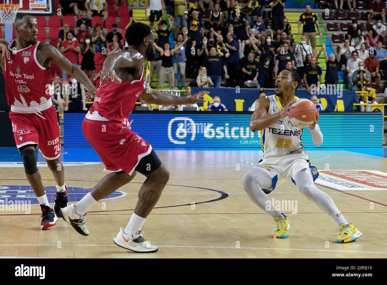 Verona, Italien. 22. Mai 2022 - A2 Italienische Basketball-Meisterschaft - Playoff-Halbfinale - erstes Spiel - Scaligera Basket Verona gegen Giorgio Tesi Group Pistoia Credit: Roberto Tommasini Stockfoto