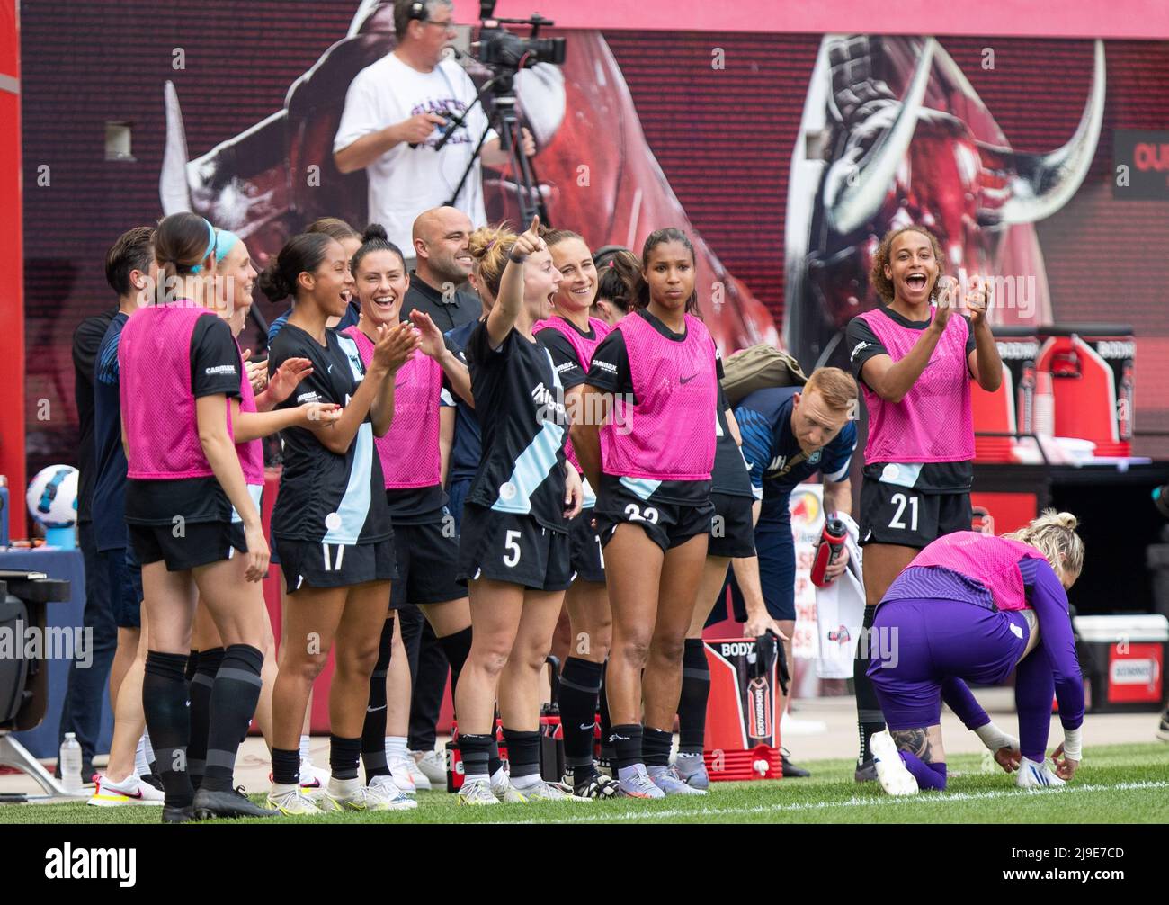 Gothams Spieler reagieren auf den neuen tito während des Spiels der National Womens Soccer League zwischen NJ/NY Gotham FC und Racing Louisville FC in der RedBull Arena in Harrison, NJ Georgia Soares/SPP Stockfoto