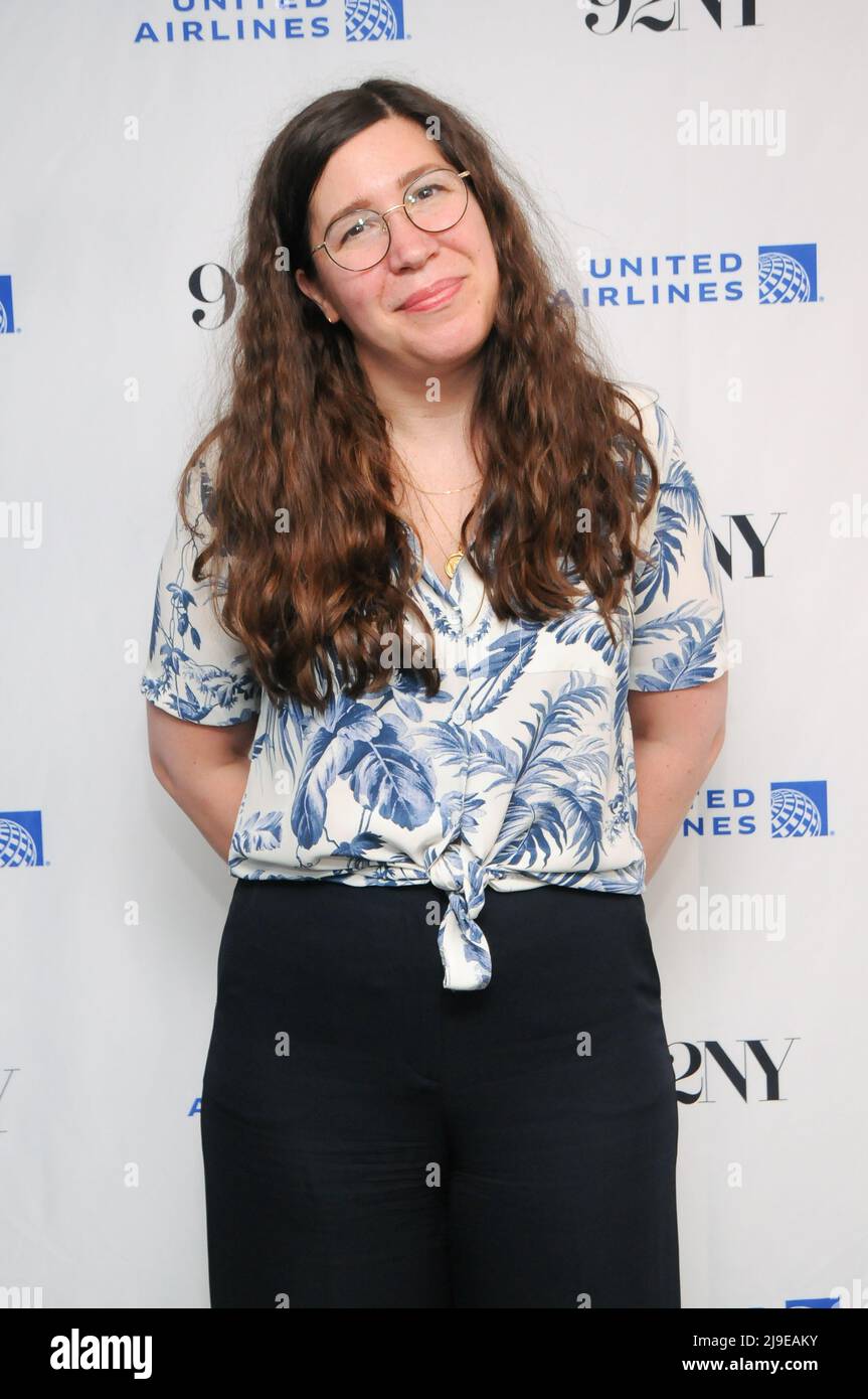 Alison Leiby nimmt an der 92. Street Y in New York City Teil, „Oh God: Alison Lieby und Ilana Glazer im Gespräch“. Stockfoto