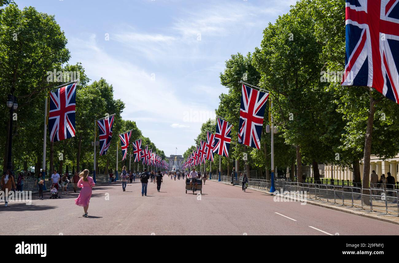 Union Jack Flags Platinum Jubilee Preparations The Mall London Stockfoto