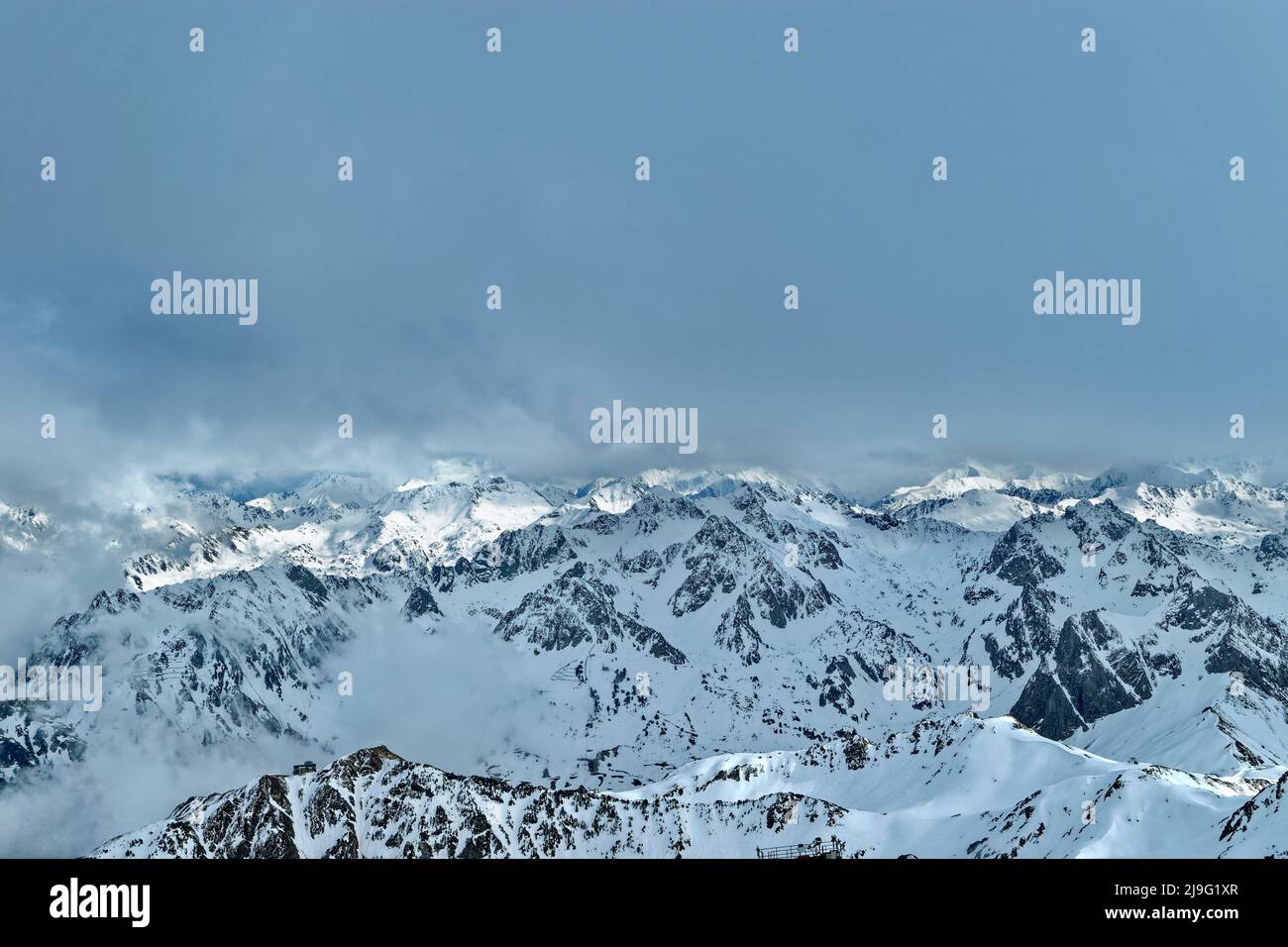 Berge der zentralen Pyrenäen. Stockfoto