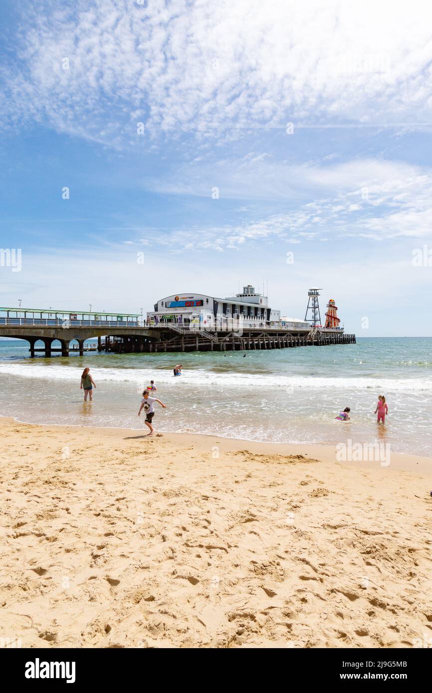 Bournemouth Beach and Pier, Dorset, England, Vereinigtes Königreich. Stockfoto