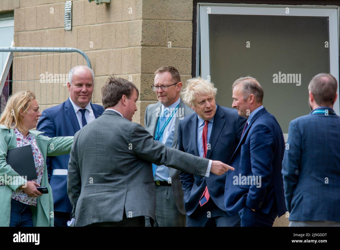 Boris Johnson besucht Newtown Mid Wales zur konservativen walisischen Parteikonferenz. Stockfoto