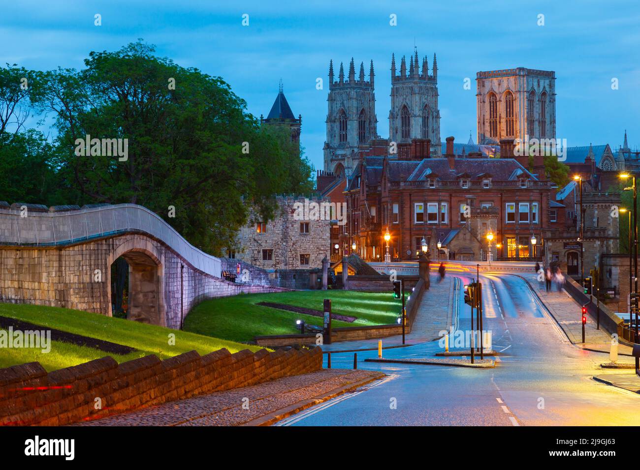 In York, England, bricht die Nacht an. Stockfoto