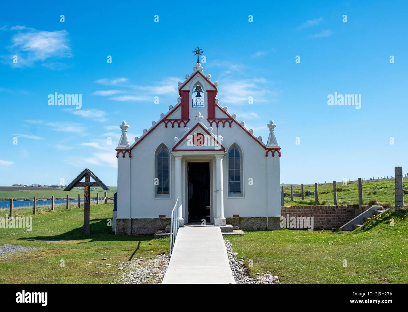 Die italienischen Kapelle, Orkney. Die Kapelle wurde von italienischen Kriegsgefangenen im Zweiten Weltkrieg bei Lamm Holm, Orkney, Schottland, Großbritannien gebaut Stockfoto
