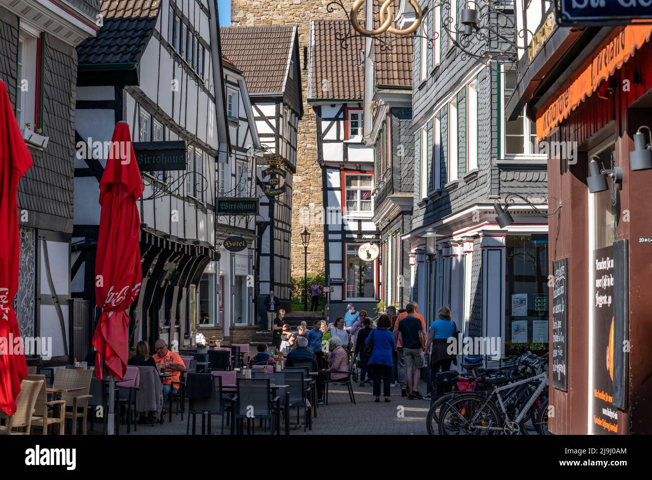 Kirchplatz altstadt hattingen mit kirche st georg -Fotos und ...