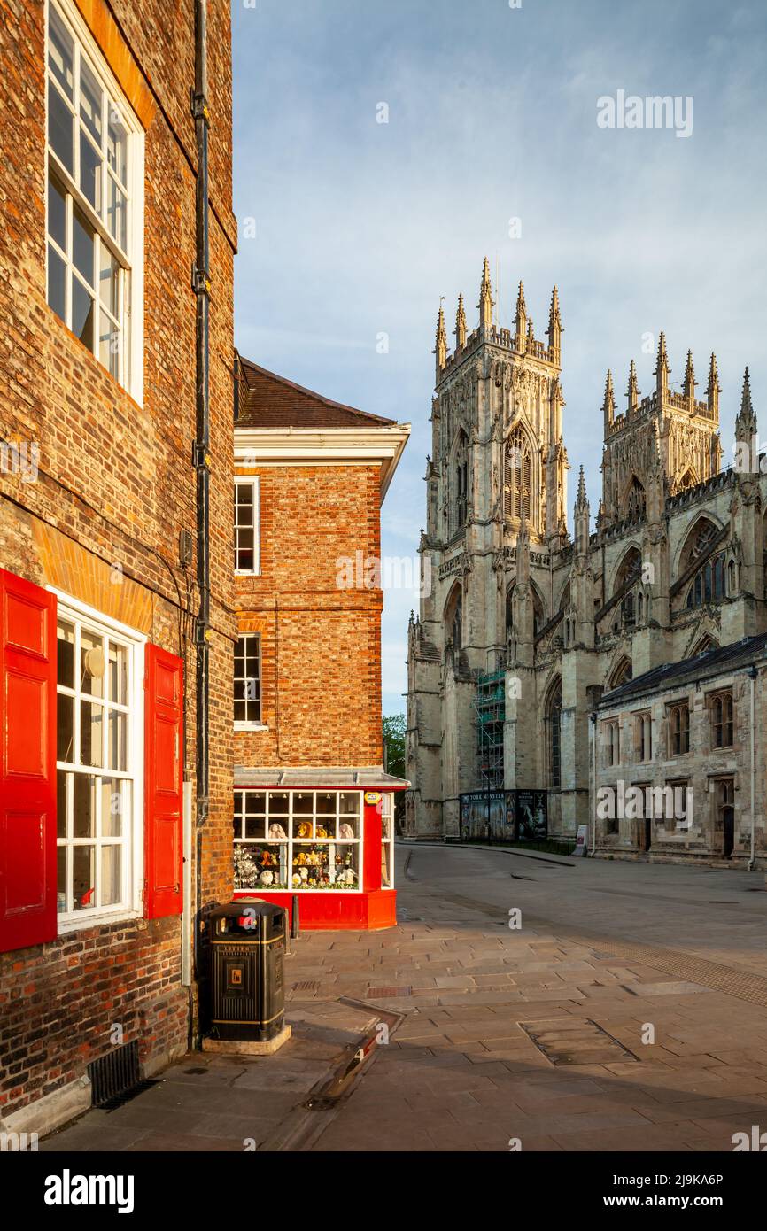 Sonnenaufgang im York Minster, Stadt York, England. Stockfoto