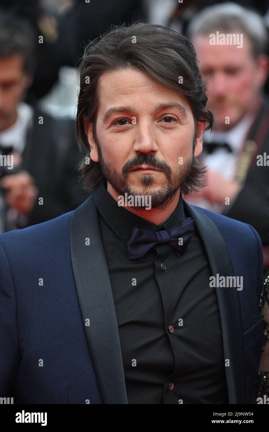 Diego Luna bei der Premiere des Films The Noncent während der Filmfestspiele von Cannes 75. in Cannes, Frankreich am 24. Mai 2022. Foto von Julien Reynaud/APS-Medias/ABACAPRESSS.COM Stockfoto