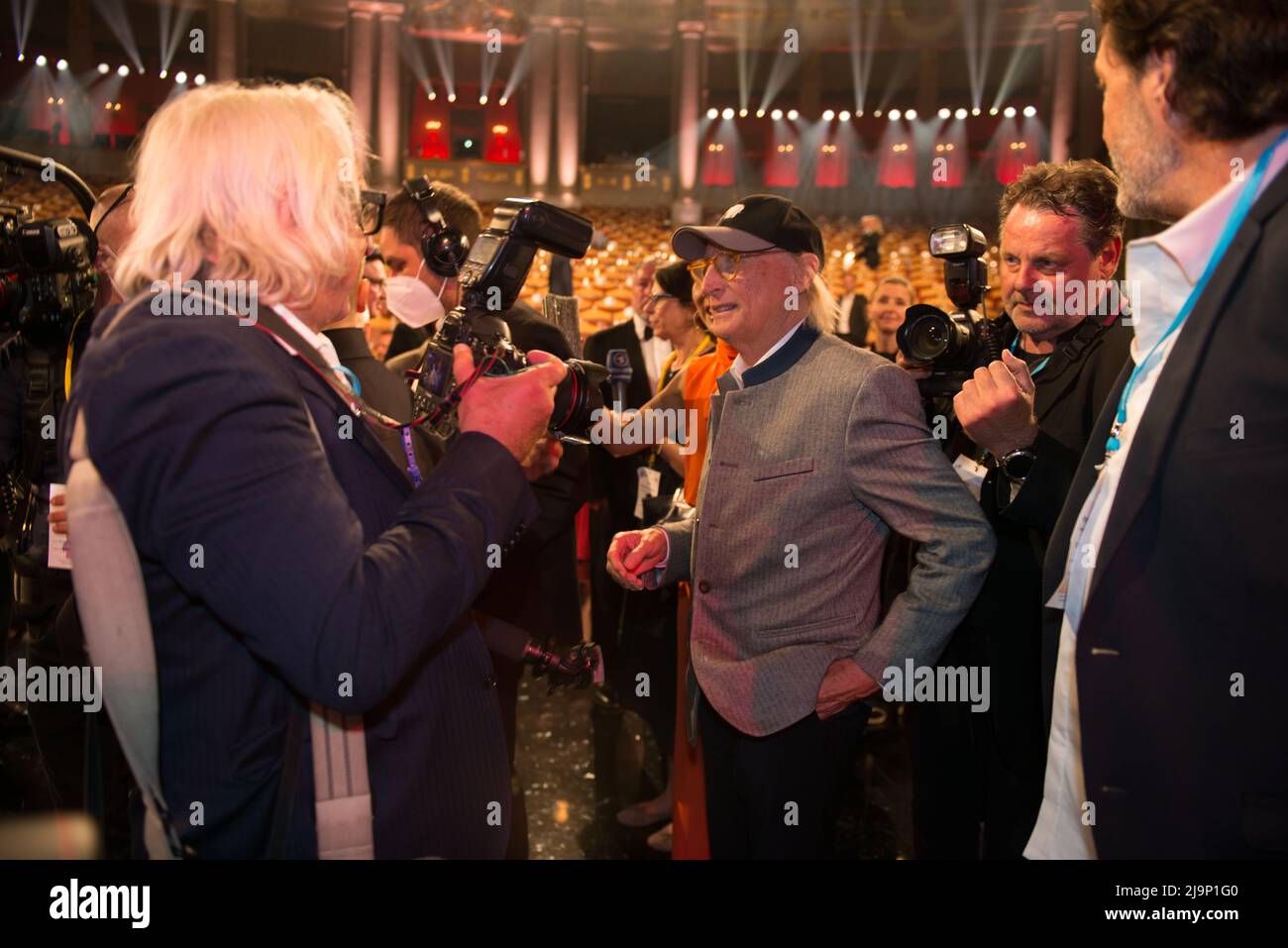 München, 20.. Mai 2022, der Schauspieler und Komiker Otto Waalkes nimmt an der Verleihung des Bayerischen Filmpreises Teil Stockfoto
