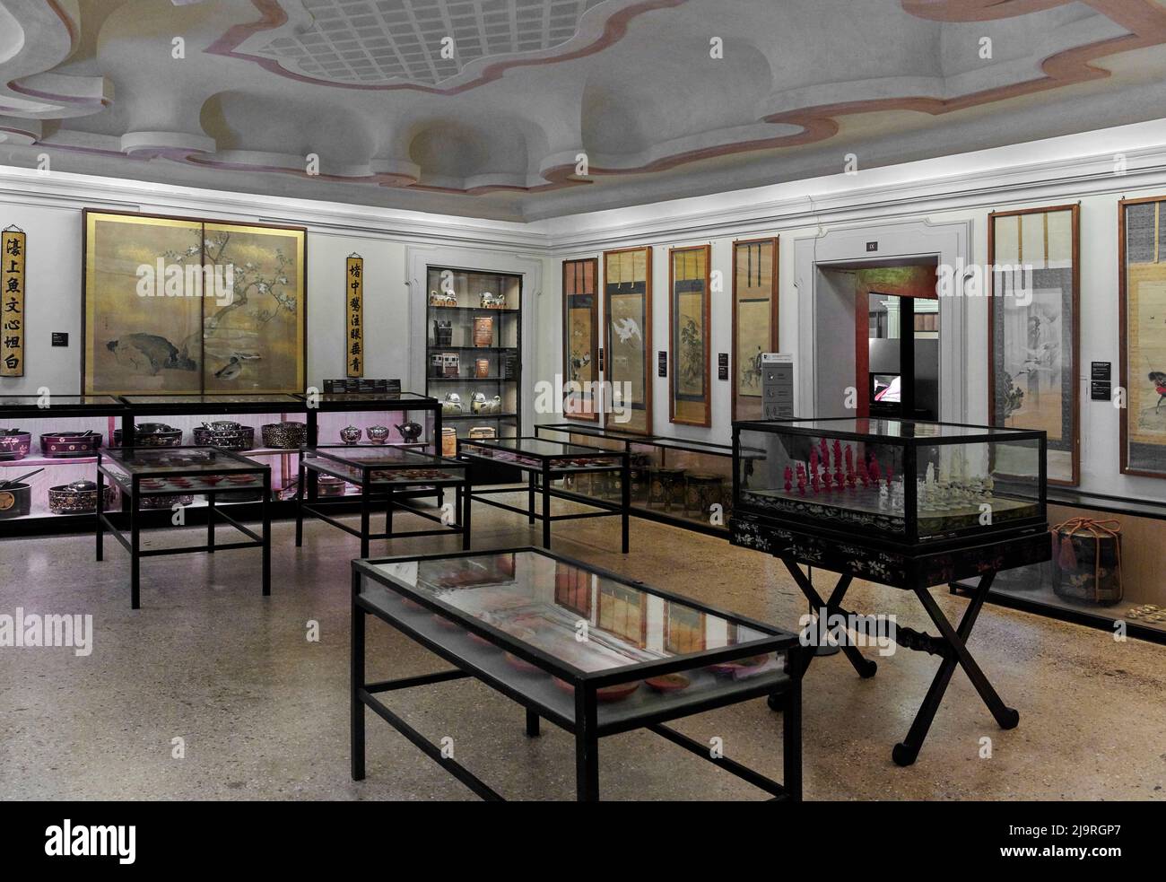 Venedig, Italien, ein Raum des Museums für orientalische Kunst in Ca’ Pesaro Stockfoto